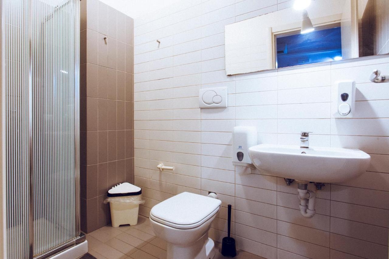 Camera Familiare con Bagno Privato