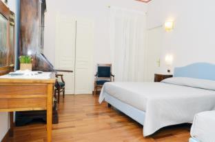 Comfort Triple Room