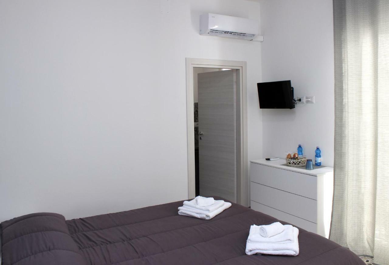 Camera Familiare con Bagno Privato