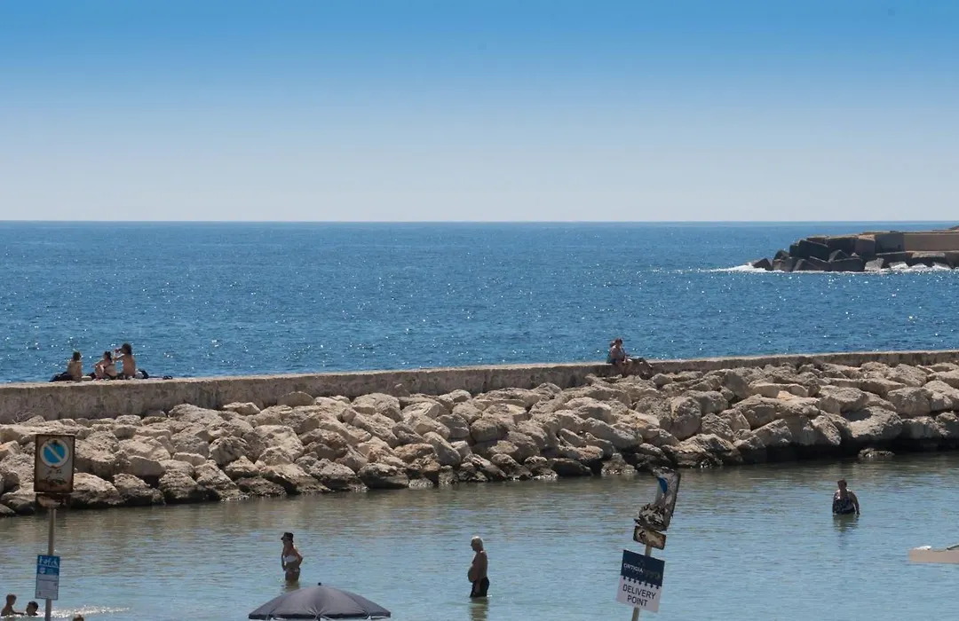 Boutique Hotel Molo Santa Lucia-1