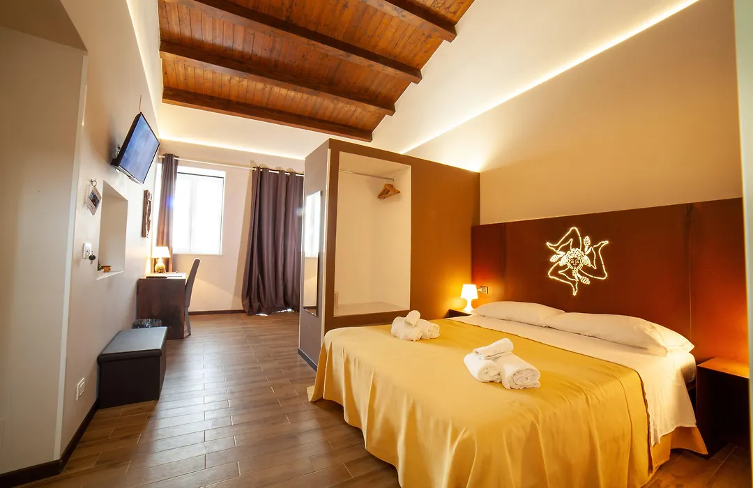 B&B Ninfeo Siracusa - Rooms & Breakfast-1