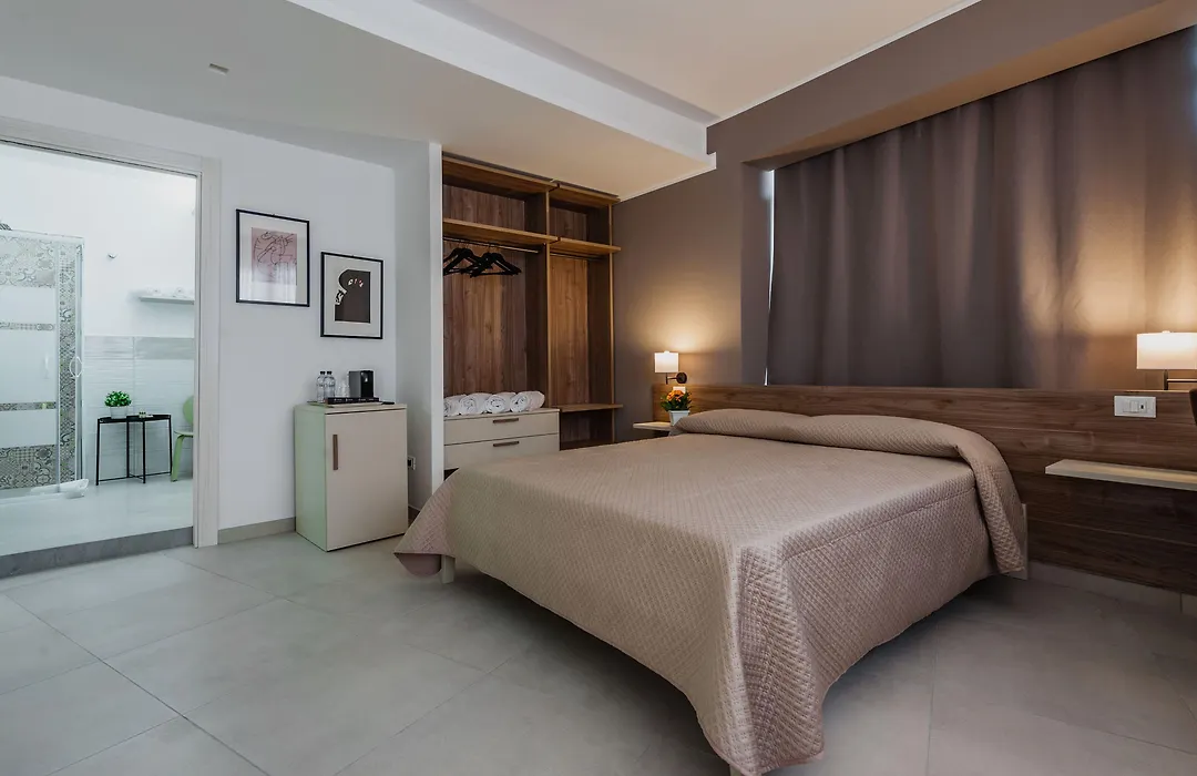 Archimede'S Rooms-1