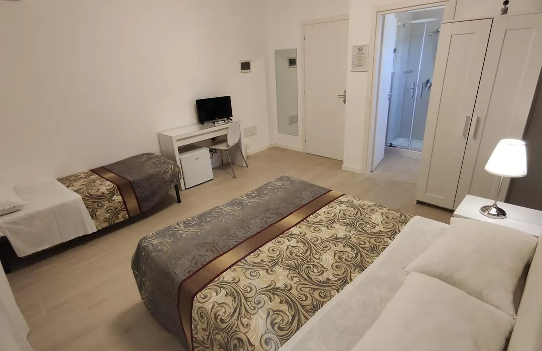 Sami Rooms - Teatro A 400 Mt - Ortigia A 1500 Mt --1