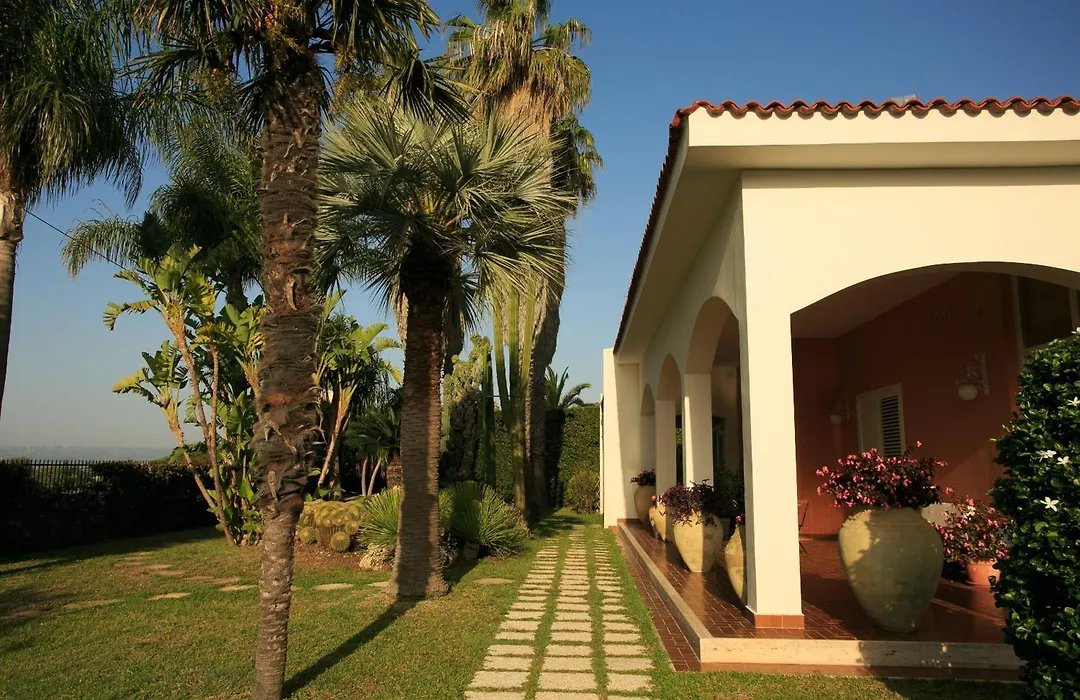 Temenos Villa By Ortigiaapartments-1