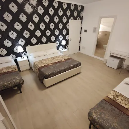 Sami Luxury Rooms 3 8 0 7 9 4 9 2 5 3-2