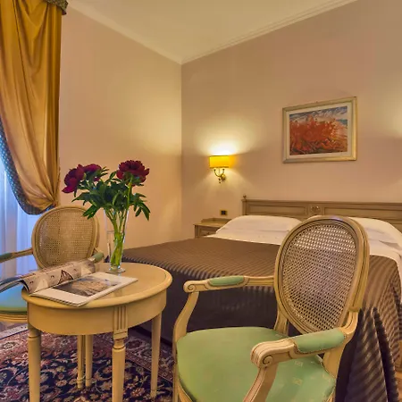 Grand Hotel Villa Politi-3