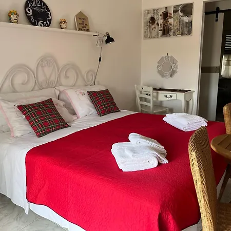 -Eder Home - -Quartiere antica polis greca- Il vero cuore di Siracusa--2