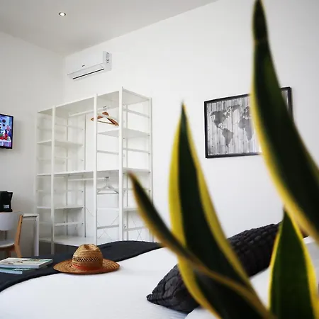 Fortuna Guest House-3